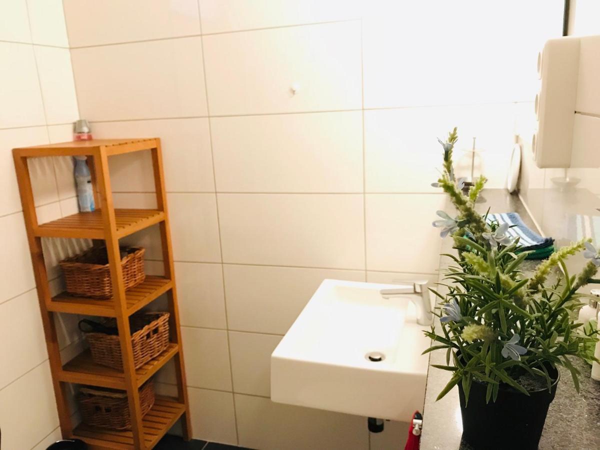 Messe Apartment Koeln West Zewnętrze zdjęcie