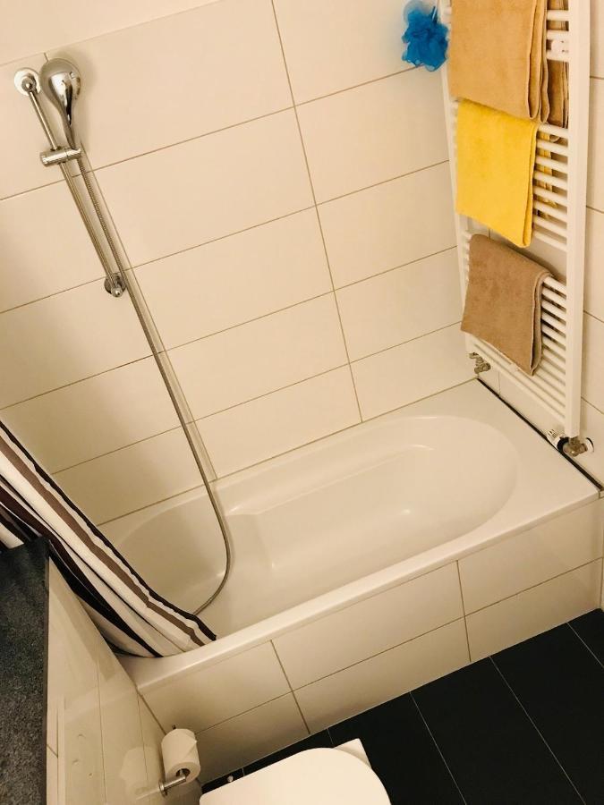 Messe Apartment Koeln West Zewnętrze zdjęcie